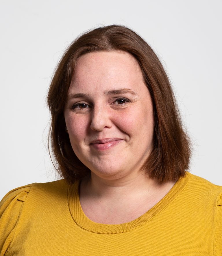 Photo of Ruth Lowe